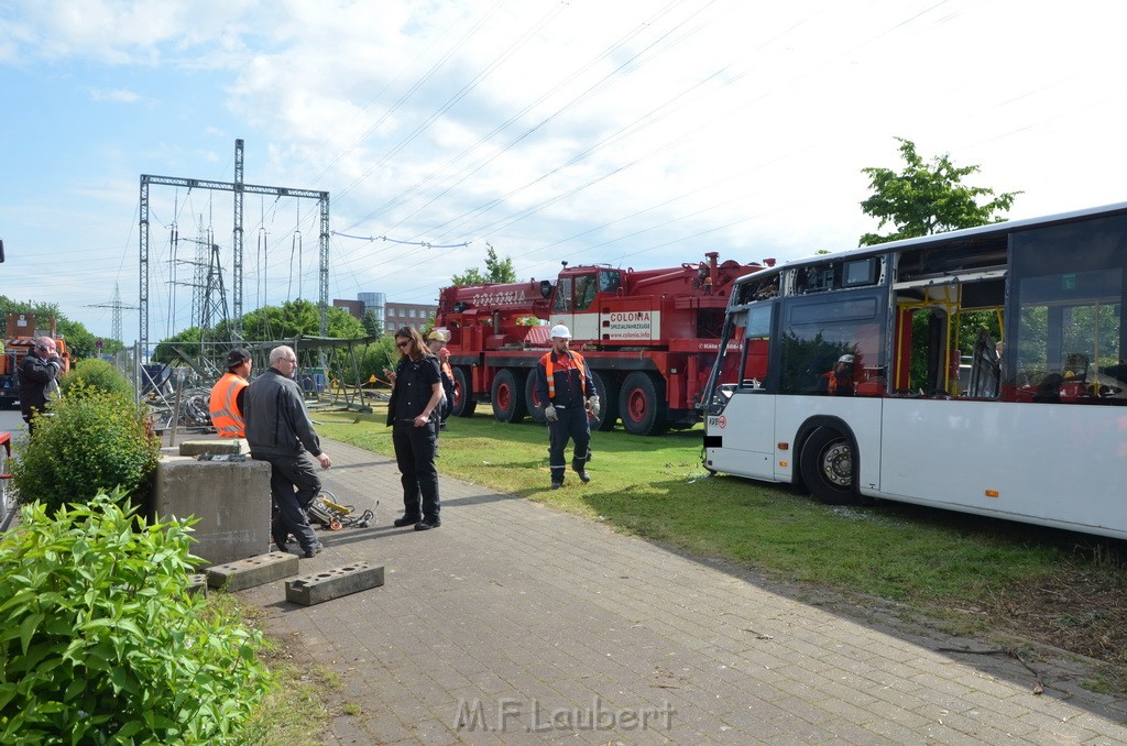 Endgueltige Bergung KVB Bus Koeln Porz P471.JPG - Miklos Laubert